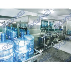 灌裝機(jī)，液體灌裝機(jī)，自動灌裝機(jī)，食用油灌裝機(jī)，眼藥水灌裝機(jī)