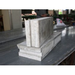 專業(yè)生產(chǎn)節(jié)能隔墻板，就來(lái)濟(jì)南譜藍(lán)，質(zhì)優(yōu)價(jià)廉，品質(zhì)有保障！