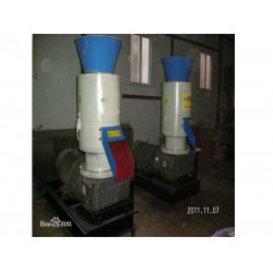 【廠家推*】顆粒機(jī)低價(jià)出售，廠家直銷，歡迎咨詢。不要錯(cuò)過(guò)