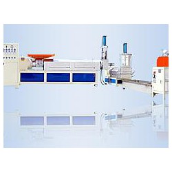 華縱塑機(jī)提供熱門的造粒機(jī)，廢舊塑料清洗造粒機(jī)