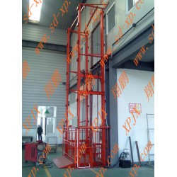 升降機(jī)廠家——想買固定導(dǎo)軌式升降機(jī)上濟(jì)南翔鵬升降機(jī)械