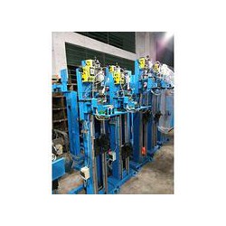 優(yōu)惠的冷壓機(jī)——實(shí)惠的半自動(dòng)焊架凱華機(jī)械供應(yīng)