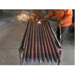 鎖腳錨管規(guī)格，萬(wàn)尊金屬制品有限公司專(zhuān)業(yè)供應(yīng)超前小導(dǎo)管