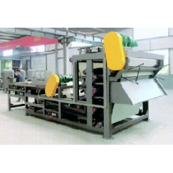 立式壓濾機價格：山東上等壓濾機哪里有供應