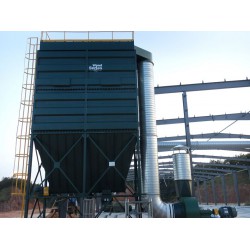 大連哪里有供應質(zhì)量好的大連監(jiān)測合格除塵器：大連布袋