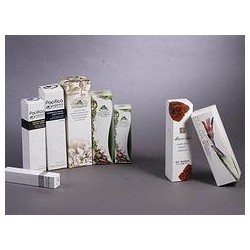 選口碑好的化妝品盒就選冠亞彩印公司供應(yīng)的，精美的化妝品盒