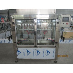 有性價比的玻璃水灌裝設(shè)備當(dāng)選合信灌裝 玻璃水灌裝機(jī)報價