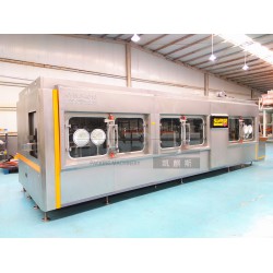 好的PET無菌冷灌裝系統(tǒng)供應(yīng)，無菌灌裝機(jī)價格實惠