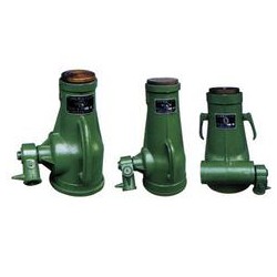 螺旋千斤頂廠家|山東專(zhuān)業(yè)的千斤頂供應(yīng)商是哪家