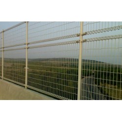 準(zhǔn)備好了嗎？雙圈護(hù)欄網(wǎng)價(jià)格？河南源海雙圈護(hù)欄網(wǎng)報(bào)價(jià)_廠家