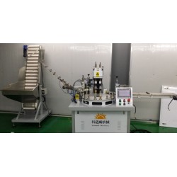 全自動瓶蓋對齒機旋蓋機扭力可調(diào)自動上下料組裝機非標(biāo)產(chǎn)品組裝機