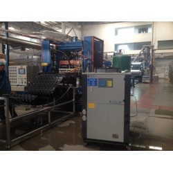 BS低溫冷凍機，上海風冷冷水機，大型螺桿式冷水機