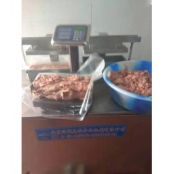 進(jìn)口肥牛肉磚機(jī)，加工肥牛板、肥牛肉卷設(shè)備和成型技術(shù)