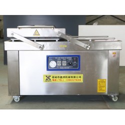 廠家定制帶湯汁產(chǎn)品真空包裝機，人參酒真空包裝機