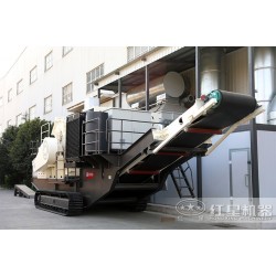 能開進(jìn)現(xiàn)場的移動(dòng)破碎機(jī),破碎方便價(jià)格不貴