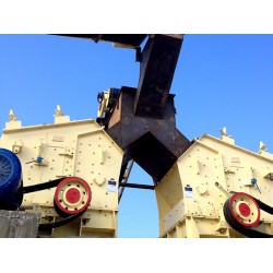 反擊破板錘易損壞，紅星教您保養(yǎng)妙招