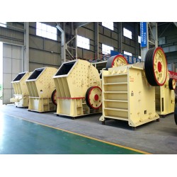 環(huán)保嚴(yán)查的當(dāng)下，使用環(huán)保無(wú)塵石頭破碎機(jī)，生產(chǎn)完全沒(méi)問(wèn)題Z98