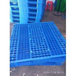 連云港田字塑料托盤1210，山東托盤廠家