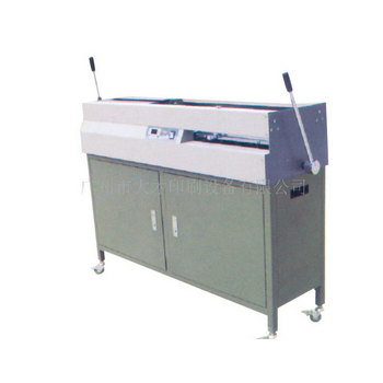 供應(yīng)膠裝機