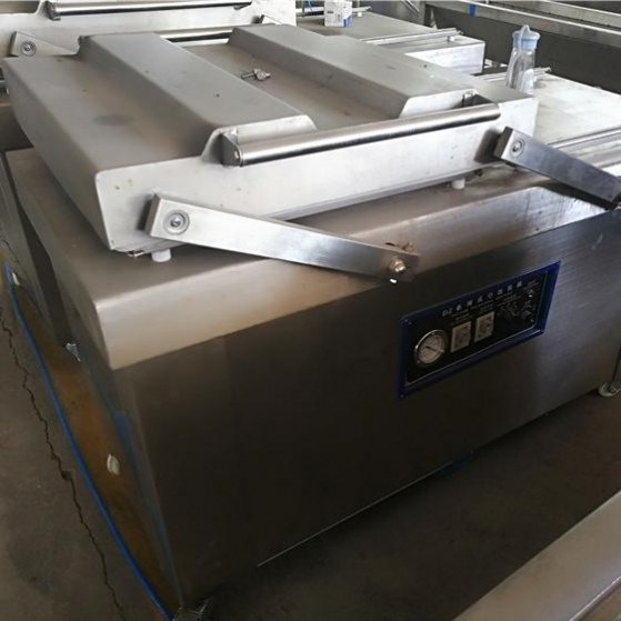 【華泰】直銷700真空包裝機(jī)二手食品真空包裝機(jī)電話議價