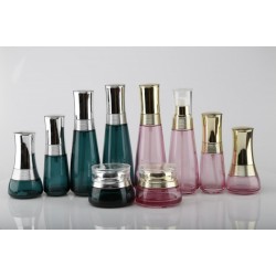 化妝品玻璃瓶烤漆廠，化妝品玻璃瓶噴漆廠，化妝品玻璃瓶噴涂廠