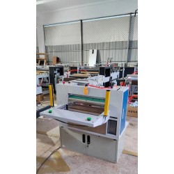 桌面式服裝打包機、自動貼單爆款書本打包機 溫州快遞打包機