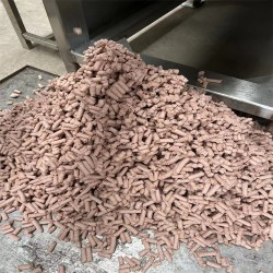 狗糧擠出機 寵物糧食加工設備 凍干生骨肉顆粒機