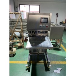 盒中袋白醋、食用醋灌裝機(jī) 陳醋灌裝機(jī) 大袋裝原汁清醋灌裝機(jī)